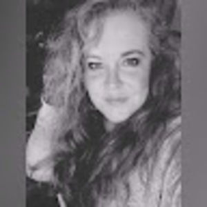 Meet your Posher, Liz